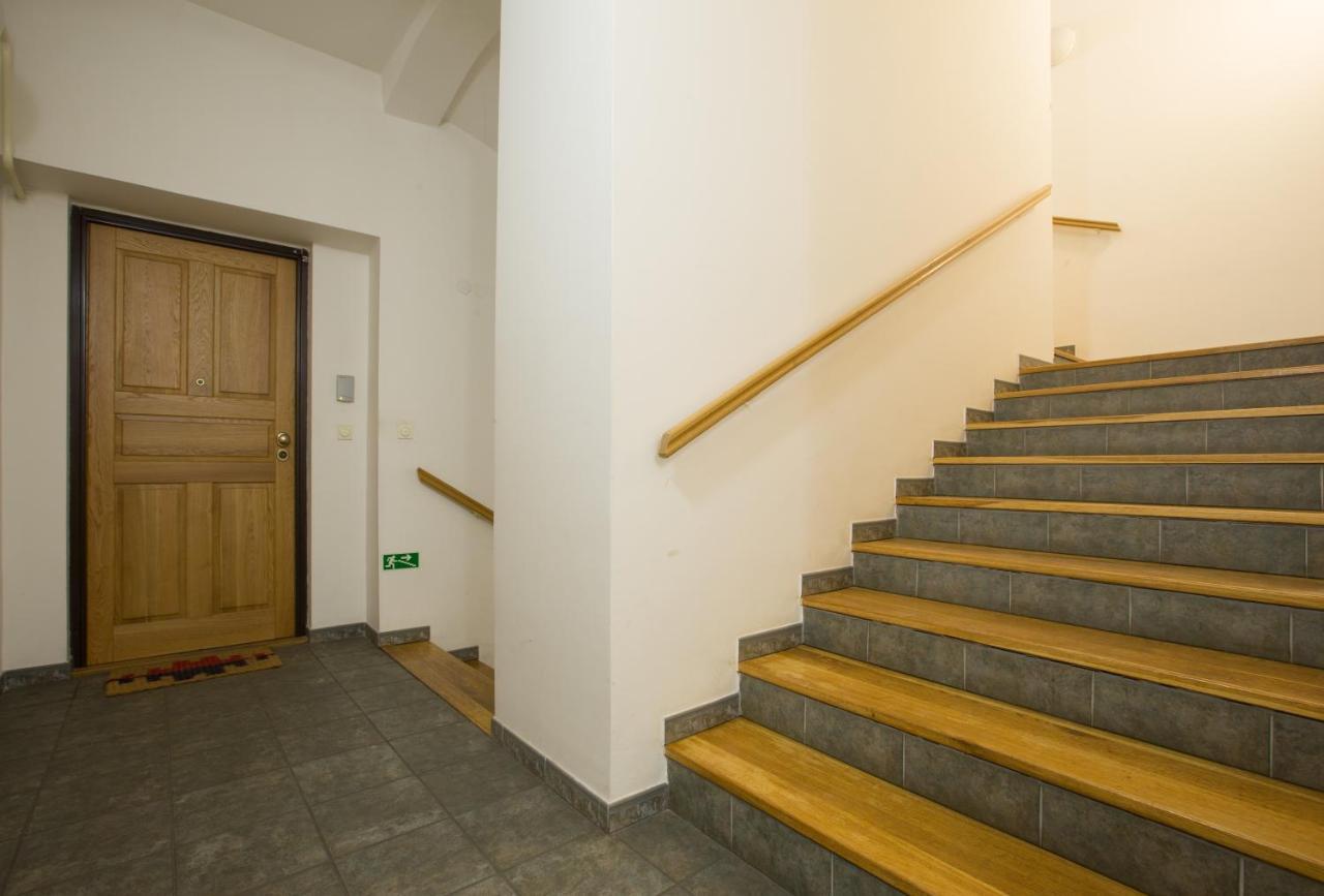 Elegant Apartment With Free Garage In The Center Of Prag Eksteriør billede
